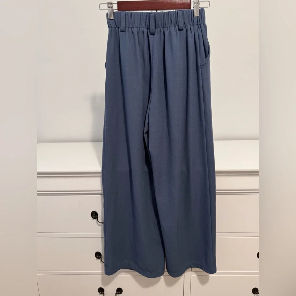 Halara Pleated Culotte Pants XS Petite – Slate Blue, Pockets - Picture 2 of 3